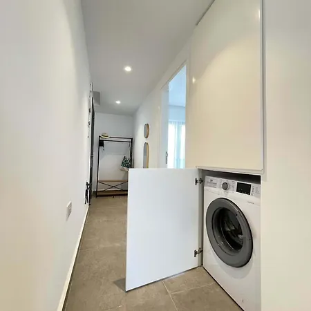 Dejablue, Block F2, Unit 7 Apartment Kalogrea