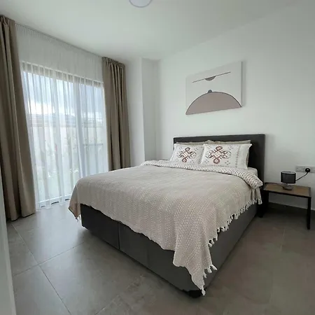 Apartment Dejablue, Block F2, Unit 7 Kalogrea